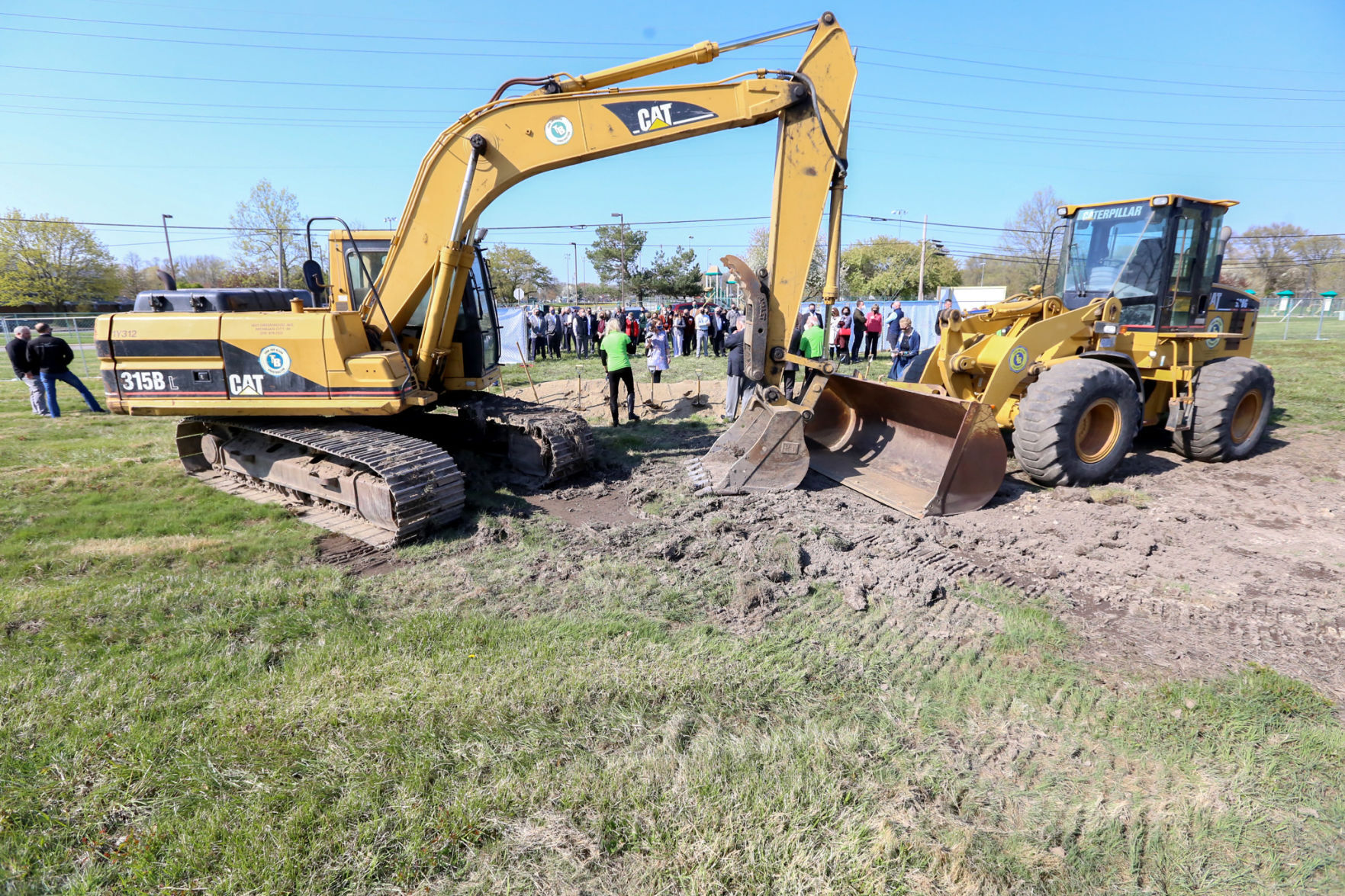 Valpo B&G Club groundbreaking